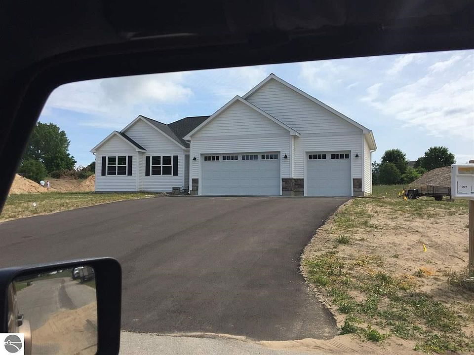 2nd image of 4424 Edgefield Ct