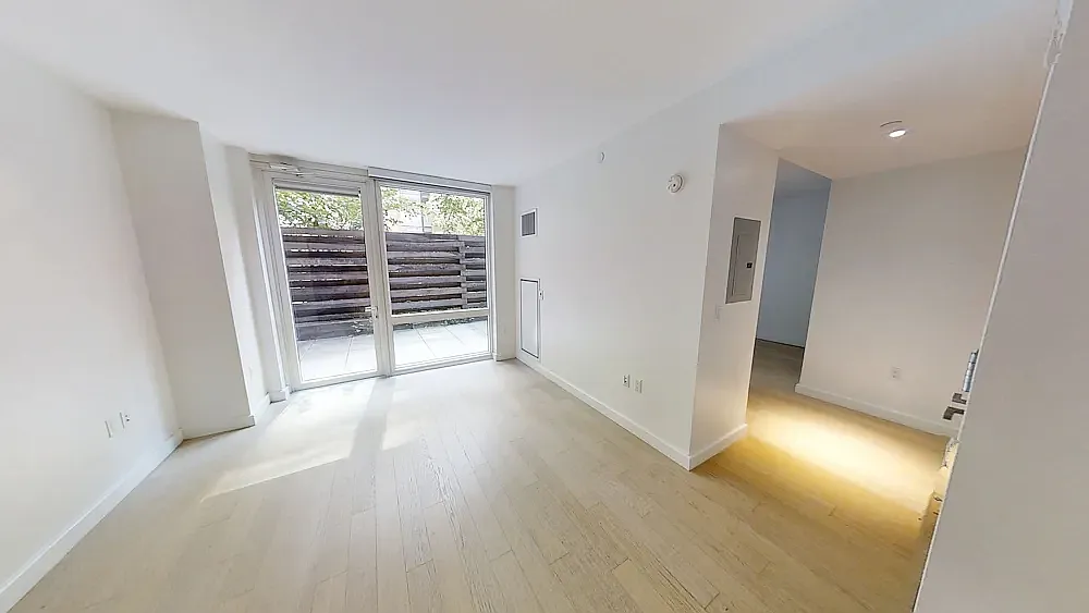 525 West 52nd Street — Photo 1