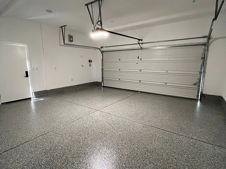 809 Cosmos Dr — Photo 24