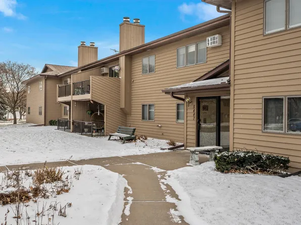5447 Babcock Trl #208, Inver Grove Heights, MN 55077