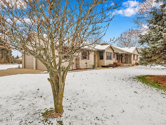4th image of 1196 Narcisse Ln