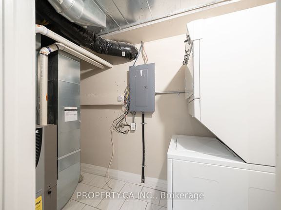 3rd image of 473 Dupont St #2