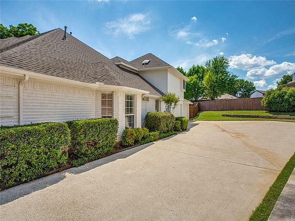 4th image of 4117 Creekbluff Dr