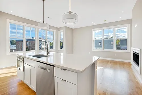 3 Dorset St #1 Photo 1