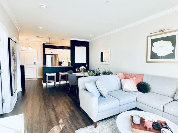 69 Foundry St #3