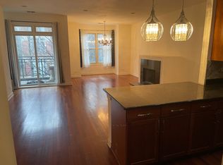 2122 W Rice St, Chicago, IL 60622