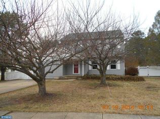 9 Old Farm Rd, Sicklerville, NJ 08081