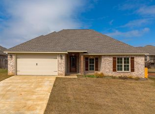 39 Island Oak, Hattiesburg, MS 39402