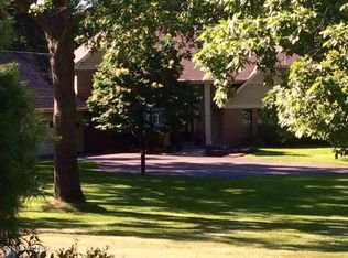 7741 Silverthorn Dr SE, Ada, MI 49301