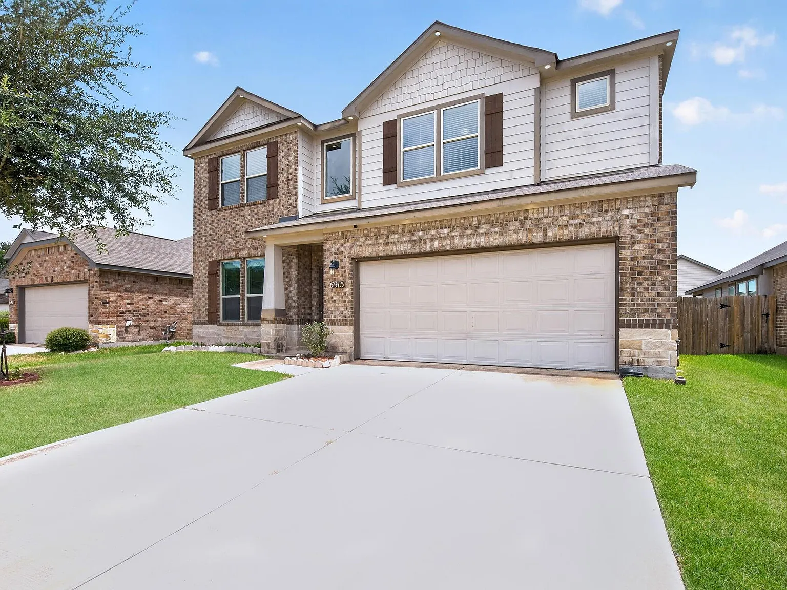 5 bed, 4.0 bath, 3017 sqft, $2,650 — Photo 3