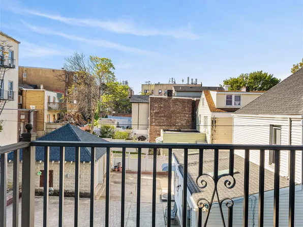 145 Bleecker Street image 35 of 39