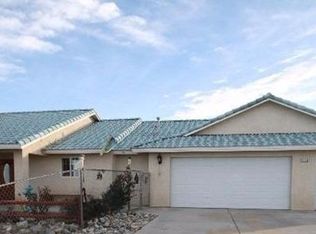 323 Juniper Rd, Pinon Hills, CA 92372