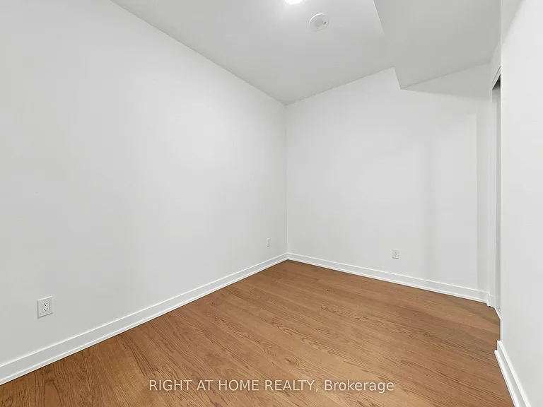 91 Montclair Ave #521 — Photo 26