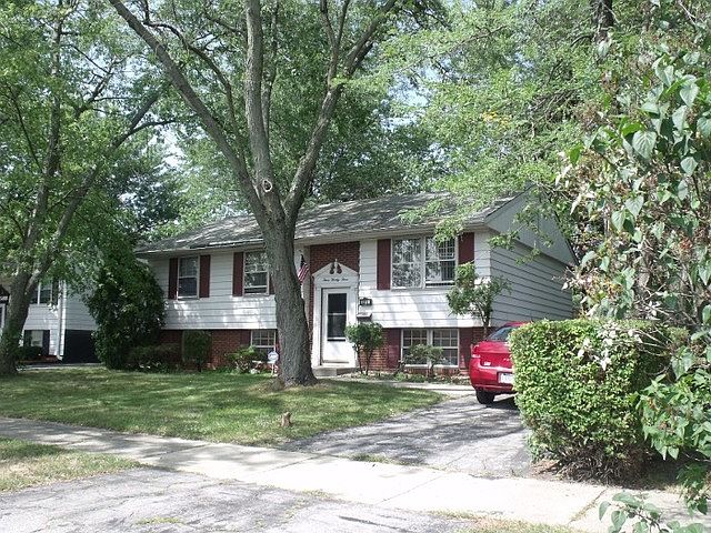 1st image of 323 Clark St