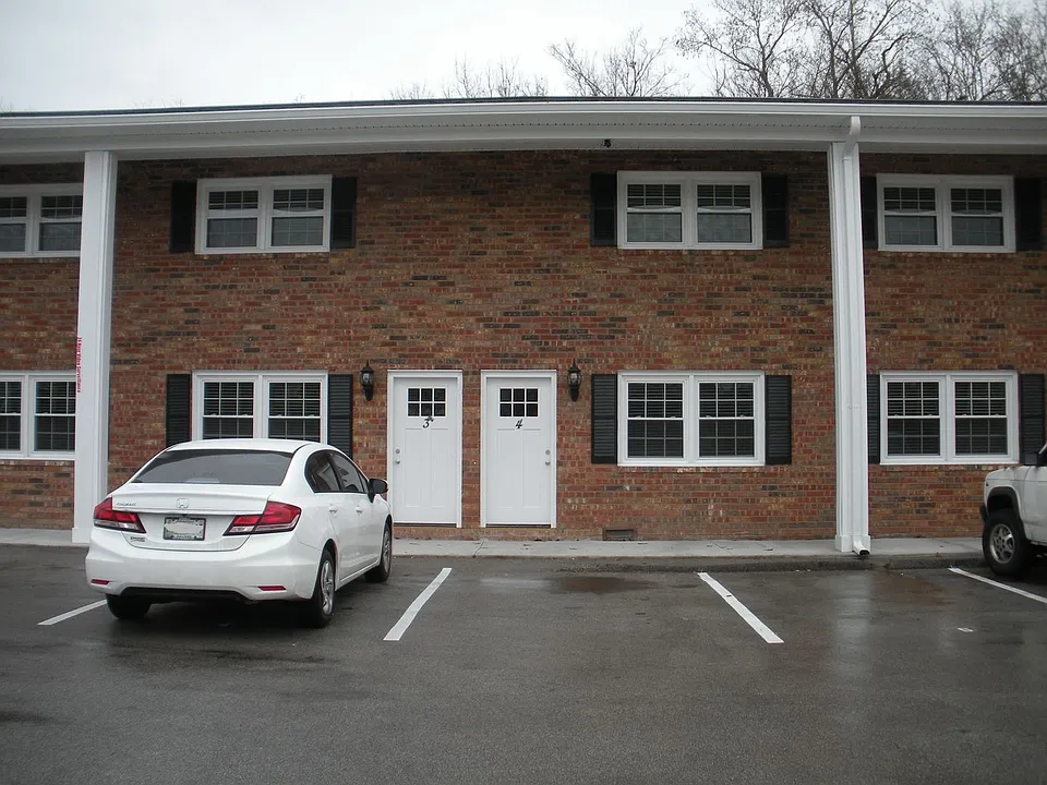 116 Lebanon Rd #12