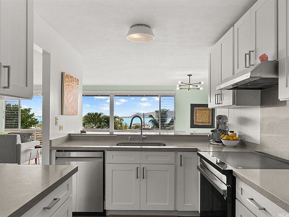 3rd image of 45-112 Halliday Pl #A