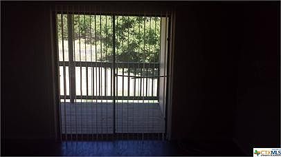 2nd image of 3600 Fm 2673 APT C3