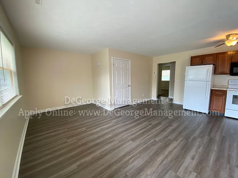 Burdick Estates Apartments — Photo 51