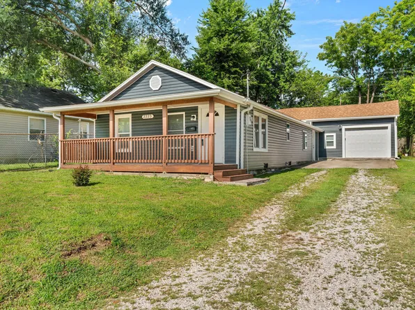 2223 N Nettleton Avenue, Springfield, MO 65803