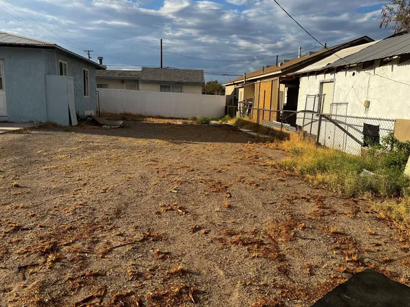 303 M St, Needles, CA 92363