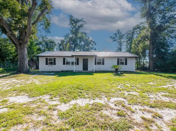 1409 Pine Ave SW, Live Oak, FL 32064