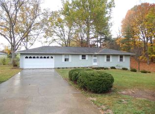 4925 W Woodland Dr, Bloomington, IN