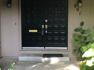 901 Commons Dr, Sacramento, CA 95825