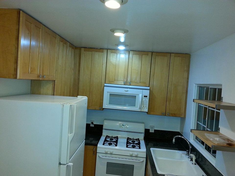 1st image of 2324 1/2 Ocean Ave