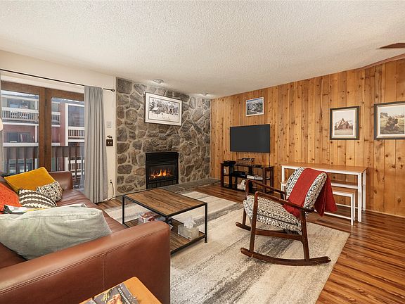 4th image of 490 Kings Crossing Rd #321