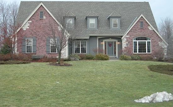 9025 S. Deerbrooke Ct.