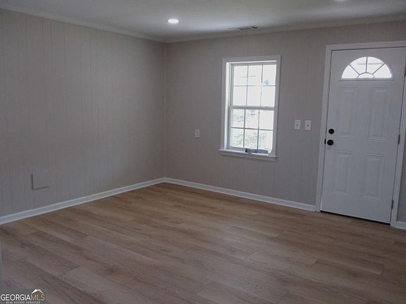 3rd image of 206 Tennessee St