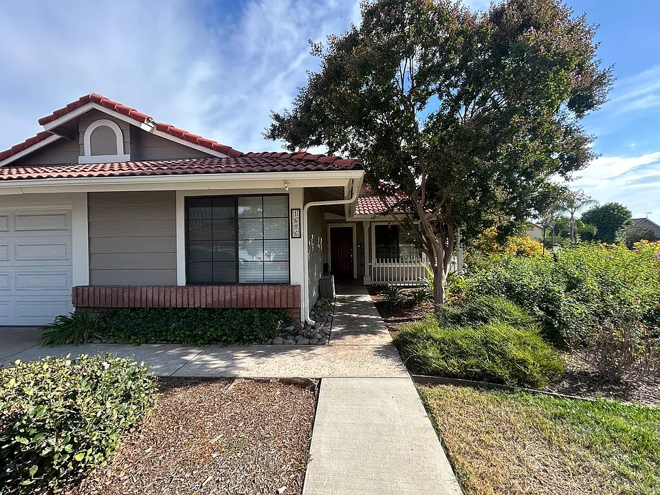 1606 Maple Ave