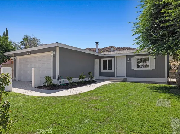 29708 Cromwell Ave, Val Verde, CA 91384