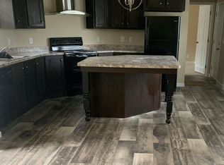 405 Malibu Dr, Fayetteville, GA 30214