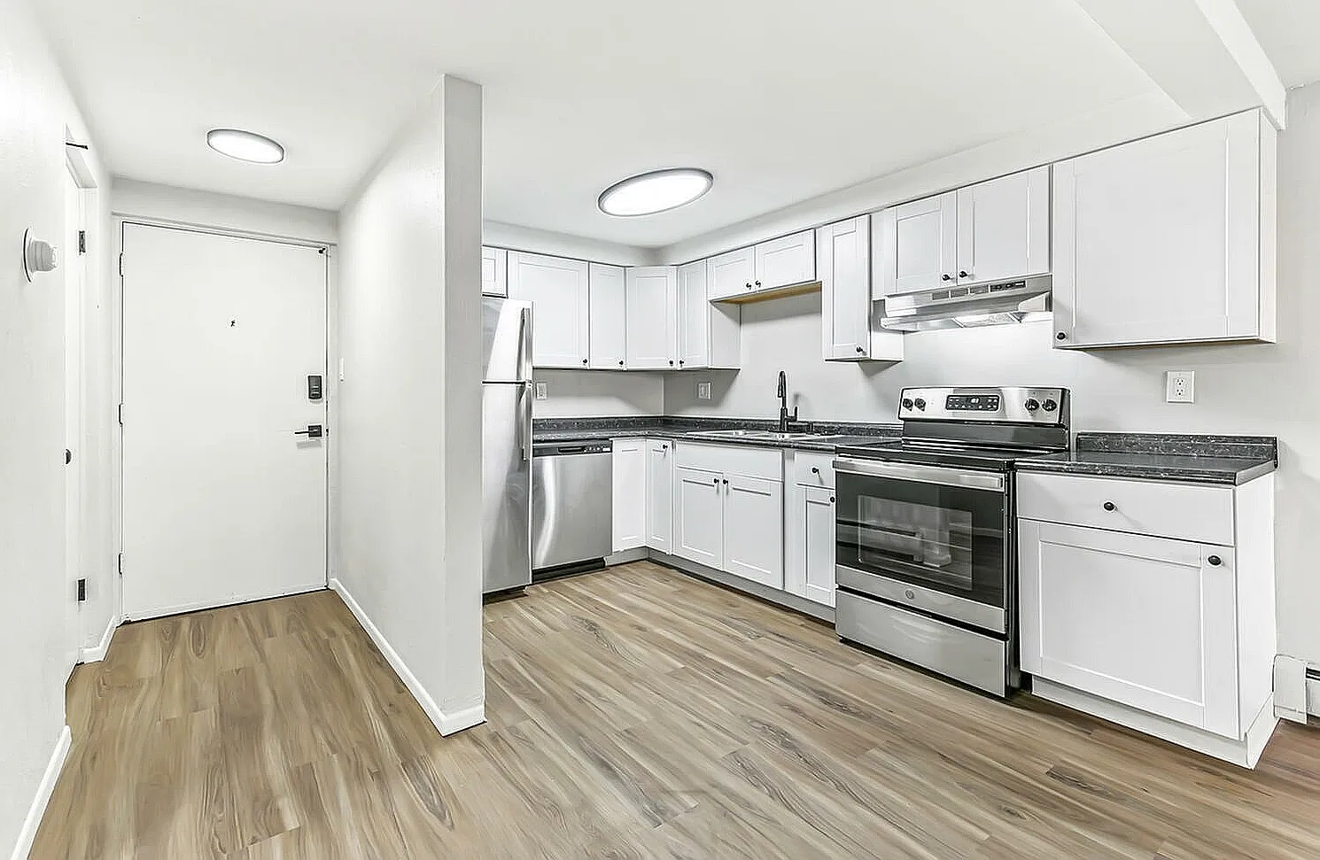 2444 South York Street Apartments — Photo 2