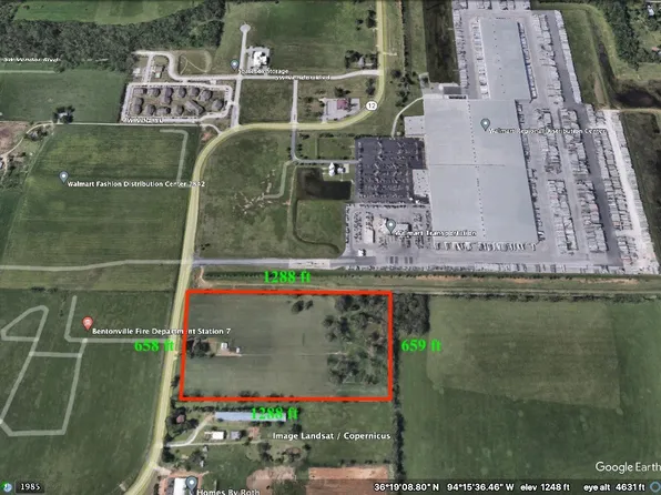 5951 SW Regional Airport Blvd, Bentonville, AR 72713