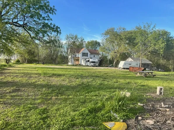 5930 S Verona Rd, Verona, IL 60479