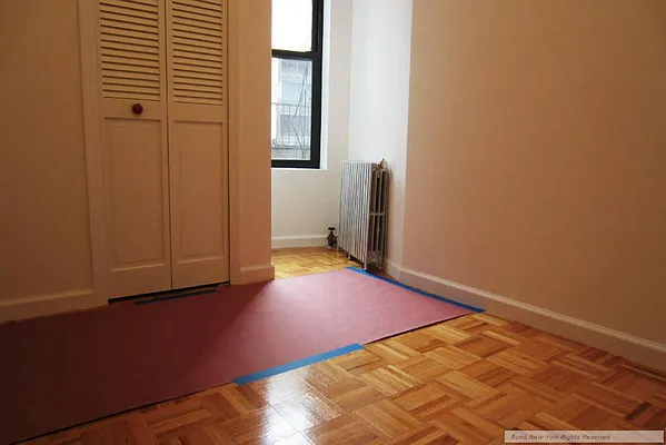 Rented by Bond New York | media 35