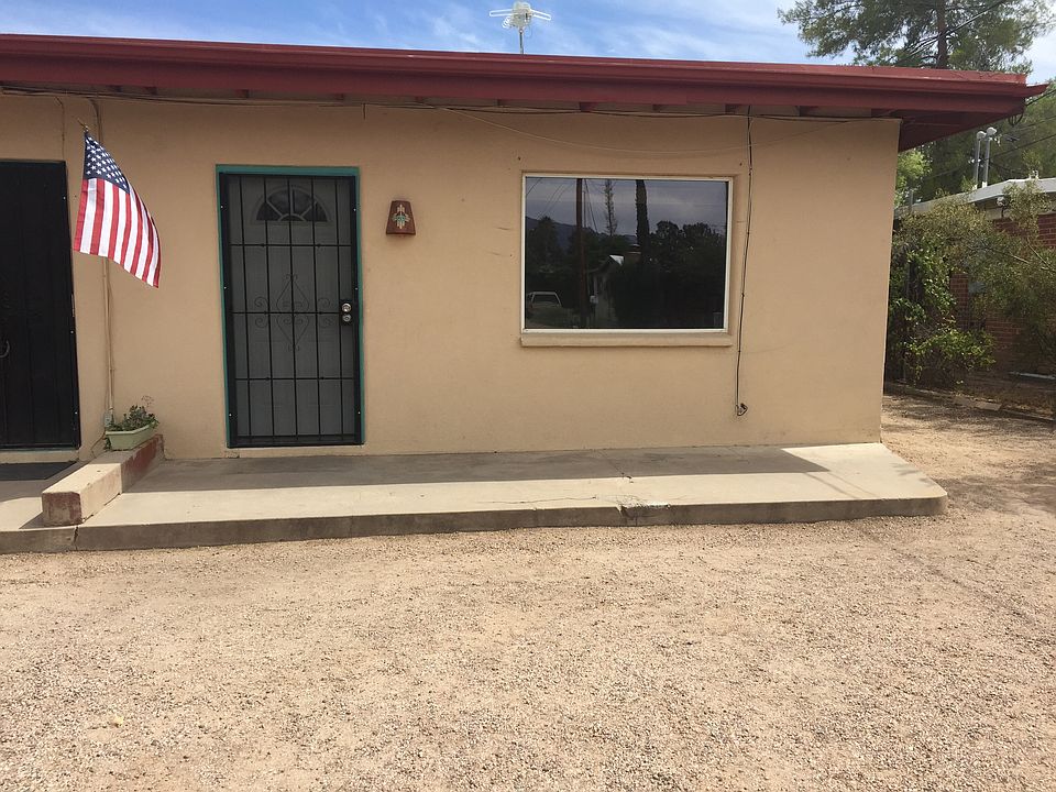 Front of duplex