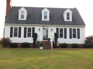 300 Riverside Trl, Roanoke Rapids, NC 27870