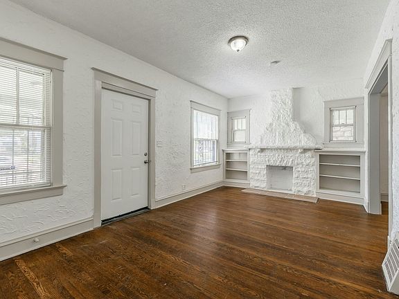4th image of 3542 College Ave