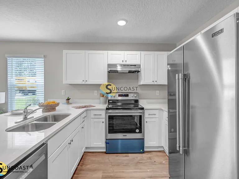 6457 Breezy Oaks Way #201 — Photo 7