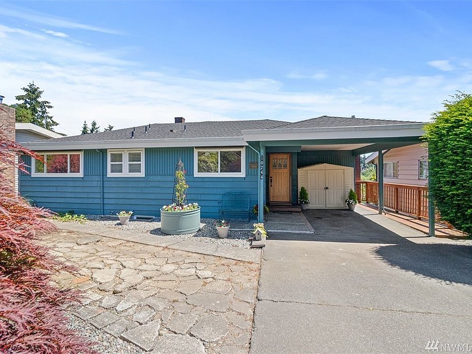 This Well Maintained Arbor Heights Basement Rambler shows Pride of Ownership Throughout. With Off Street Parking for 4 vehicles 