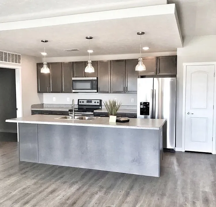 Hickman Hills Apartments