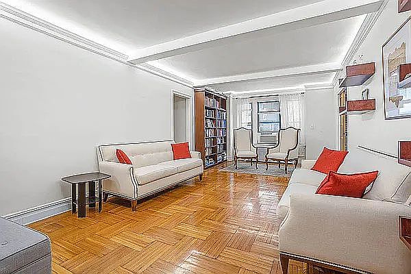 1st image of 127 W 96th St #2W