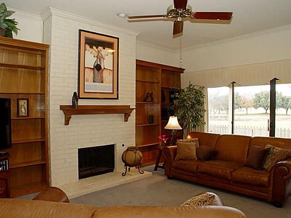 5th image of 2829 Laurel Oaks Dr
