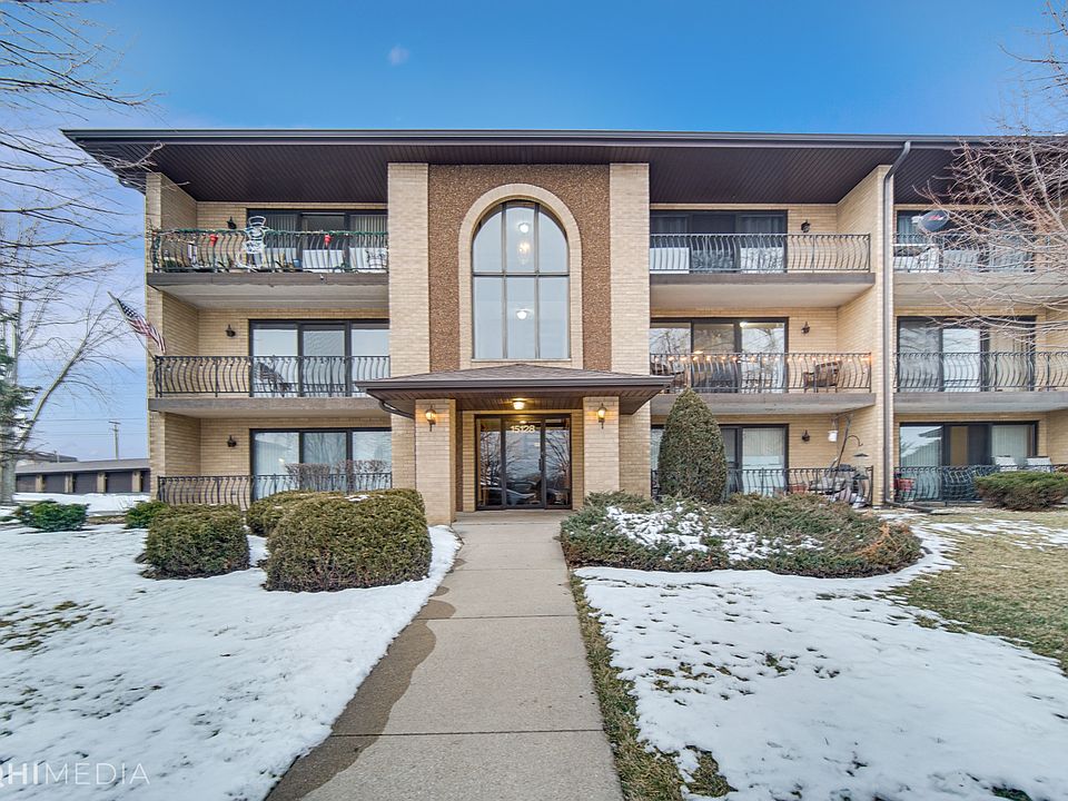 1st image of 15128 Evergreen Dr