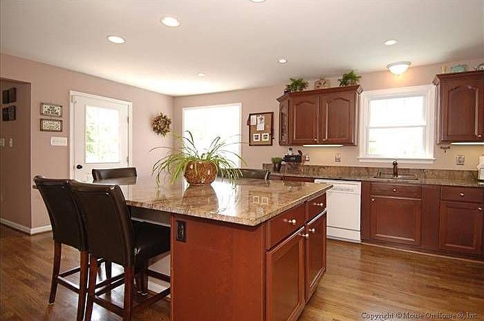 1st image of 1122 Morningwood Ln