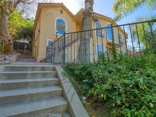 3012 Hyperion Ave, Los Angeles, CA 90027