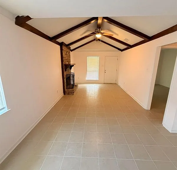 10048 El Scott Ave — Photo 3